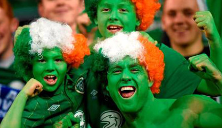 Irish Fans Sing Lullabies To French Baby On Bordeaux Train