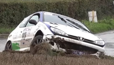 Rally Crash & Fails 2022 (38)