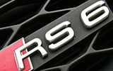 Audi RS6 vs Tram