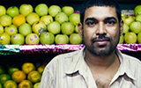 Market Fruit Vendor Scam In India