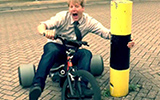 Colin Furze - Motorized Drift Trike = FUN