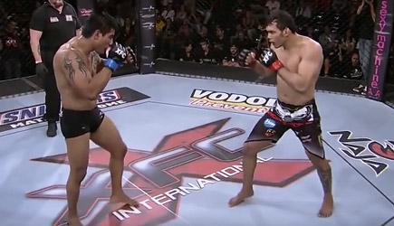 MMA Front Kick Knockout, Luis Sapo Santos vs Alfredo Morales