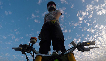 Jorian Ponomareff - RideMyLife #6 - Stunt & Drift Island