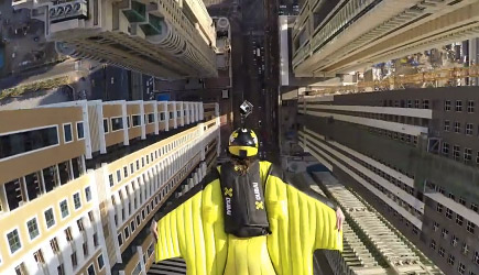 Vertical Maze Dubai - Wingsuit Skydiving