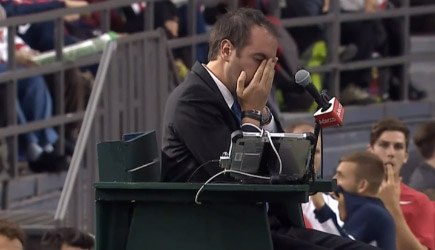 Davis Cup - Denis Shapovalov vs Referee