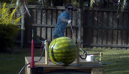 The Backyard Scientist - Watermelon vs 20.000 Volts