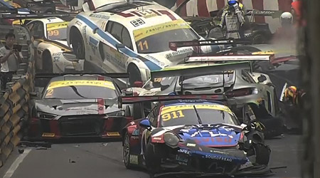 FIA GT World Cup Macau GP Mega Crash