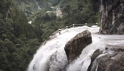 Dangerous Waterfall Road In Nepal