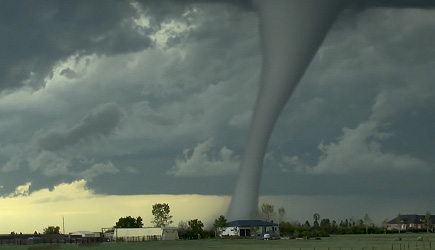 Massive Tornado In Wyoming