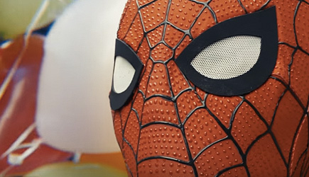 Corridor Digital - Spider-Man: Cake Day