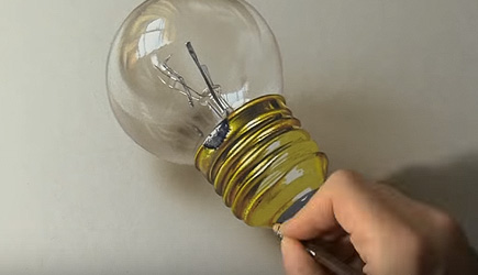 Marcello Barenghi - Drawing vs Real Light Bulb