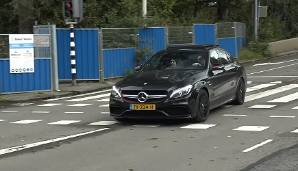 Mercedes C63 AMG Crashes Leaving 100% Auto Live Event