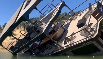 FailArmy, Expensive Boat Fails