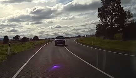 Best Of Dashcams - Bad Driving in Australia 31, Poland 690