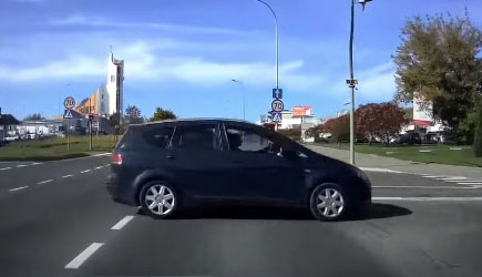 Best Of Dashcams - Bad Driving in Poland 716
