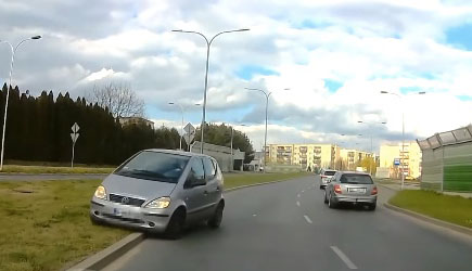 Best Of Dashcams - Bad Driving In Poland 825
